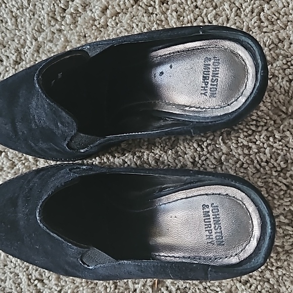 Johnston & Murphy, black suede wedge mules, size 8 - Picture 5 of 6
